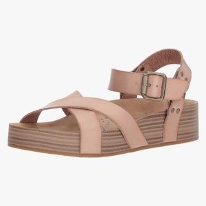 Cute Blowfish Makara Sandals - Blush Dyecut